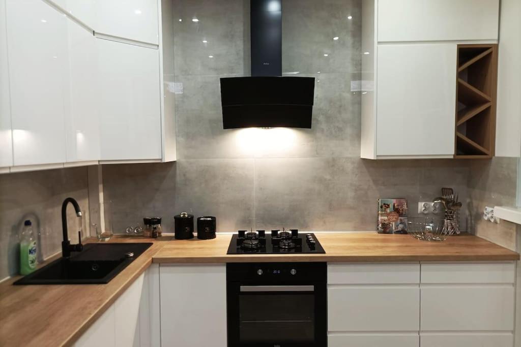 Nowoczesny Apartament Z Przestronna Lazienka Apartment Stalowa Wola Ngoại thất bức ảnh
