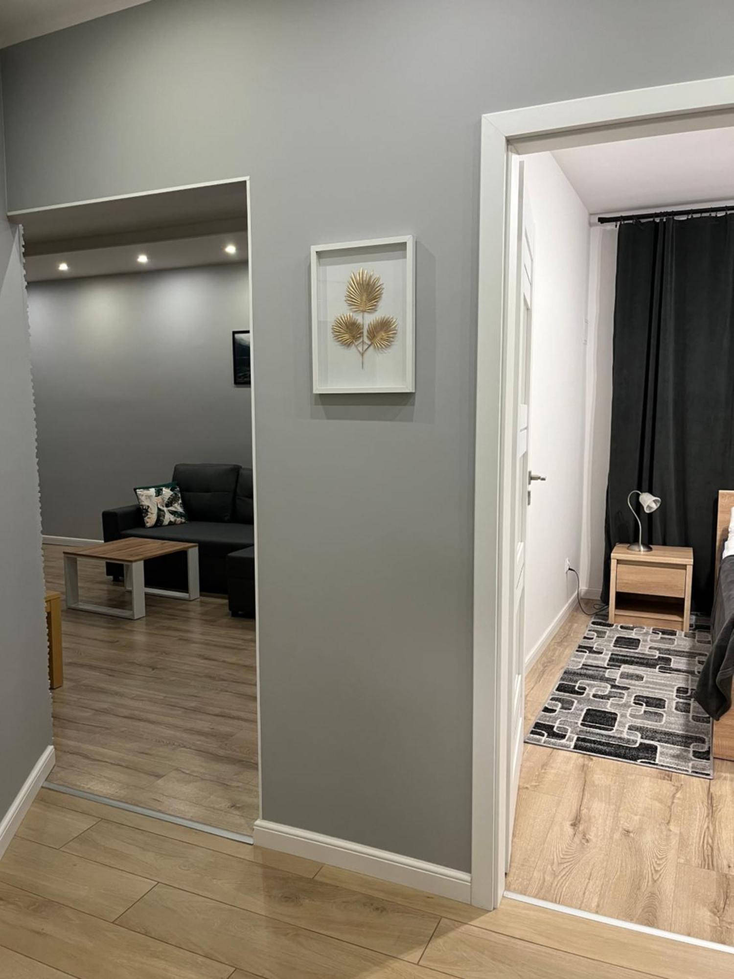 Nowoczesny Apartament Z Przestronna Lazienka Apartment Stalowa Wola Ngoại thất bức ảnh