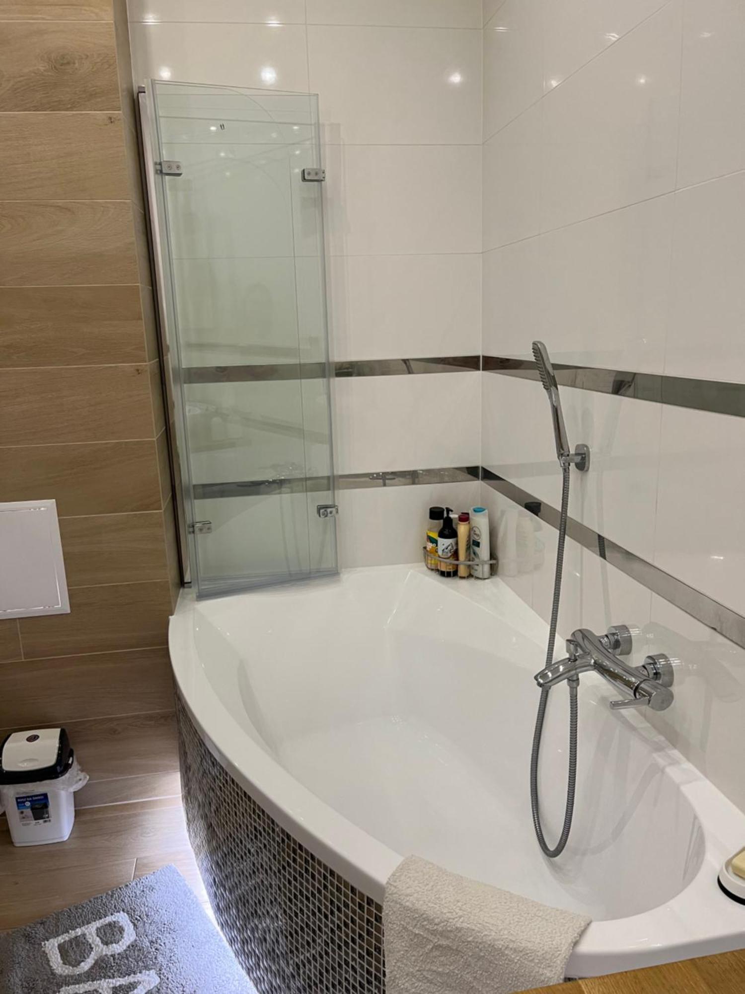 Nowoczesny Apartament Z Przestronna Lazienka Apartment Stalowa Wola Ngoại thất bức ảnh