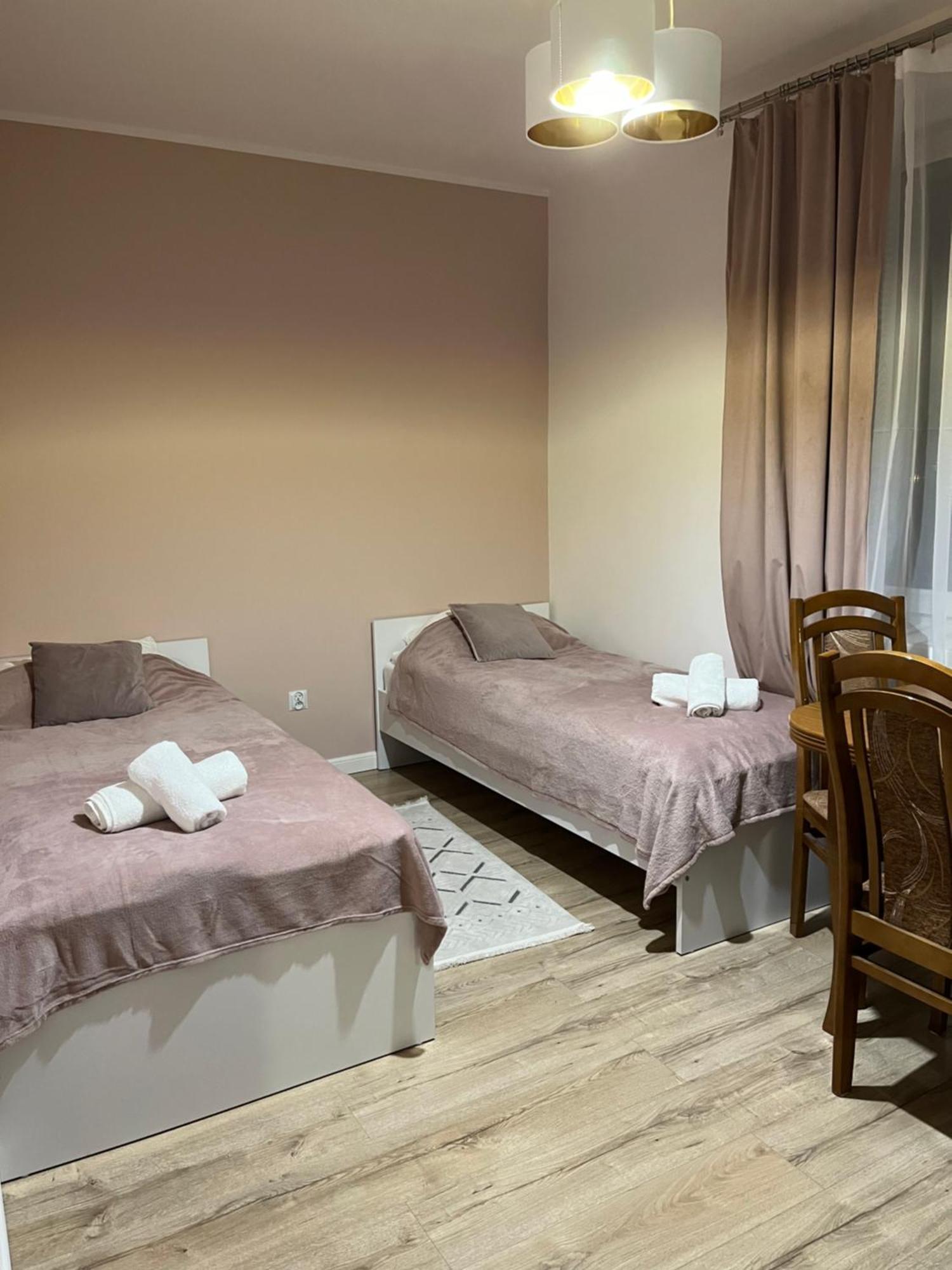 Nowoczesny Apartament Z Przestronna Lazienka Apartment Stalowa Wola Ngoại thất bức ảnh